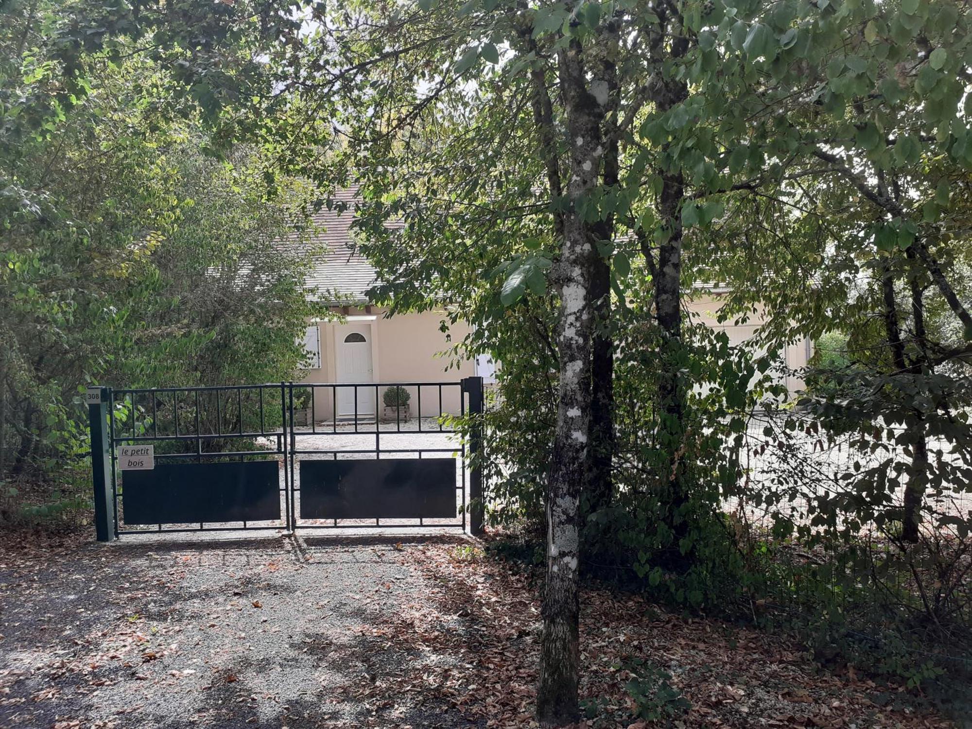 La villa Le Petit Bois, près Rocamadour, Padirac Lavergne  Esterno foto